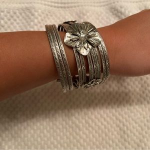 Cuff floral bracelet